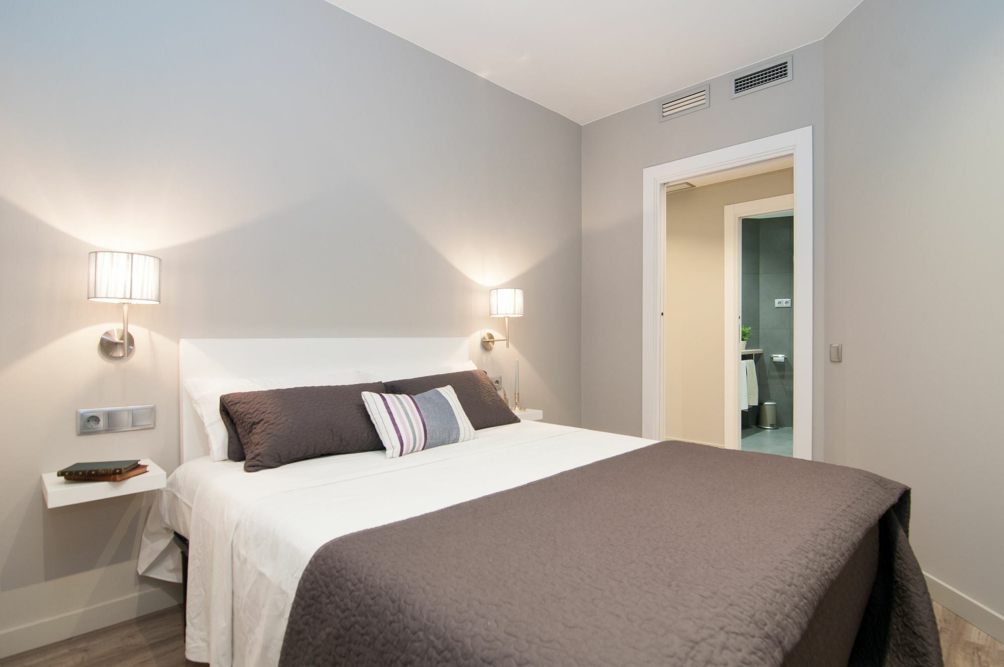 Montaber Apartments - Sagrada Familia Барселона Экстерьер фото